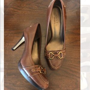 Talbots Brown w/ Gold Accents Platform Heeled Pump